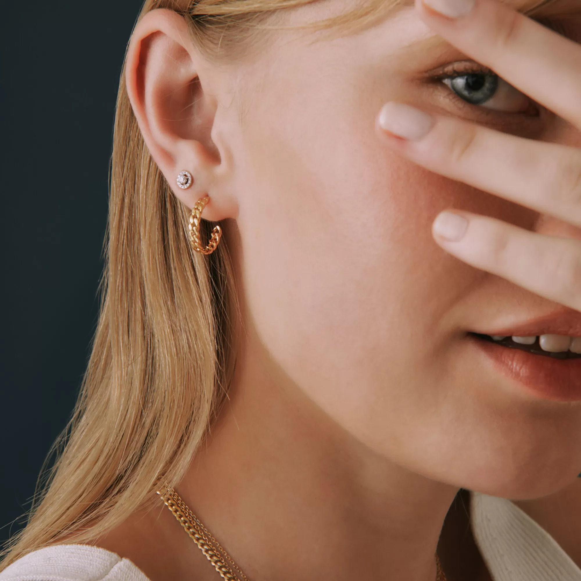 Earrings^Laure by Aurate Diamond Round Halo Stud Earrings In 14K Yellow Gold (1/4 Ct. Tw.)