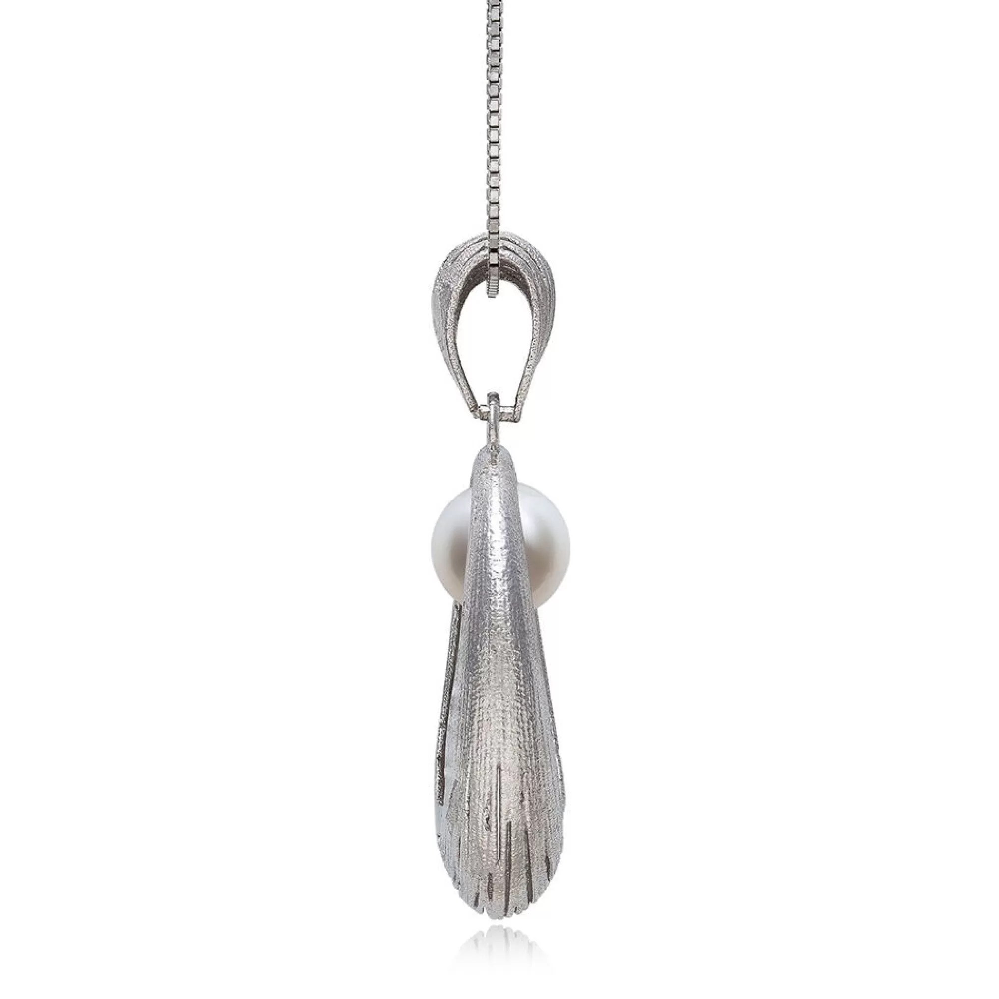 Necklaces & Pendants^* Freshwater Pearl Pendant In Sterling Silver