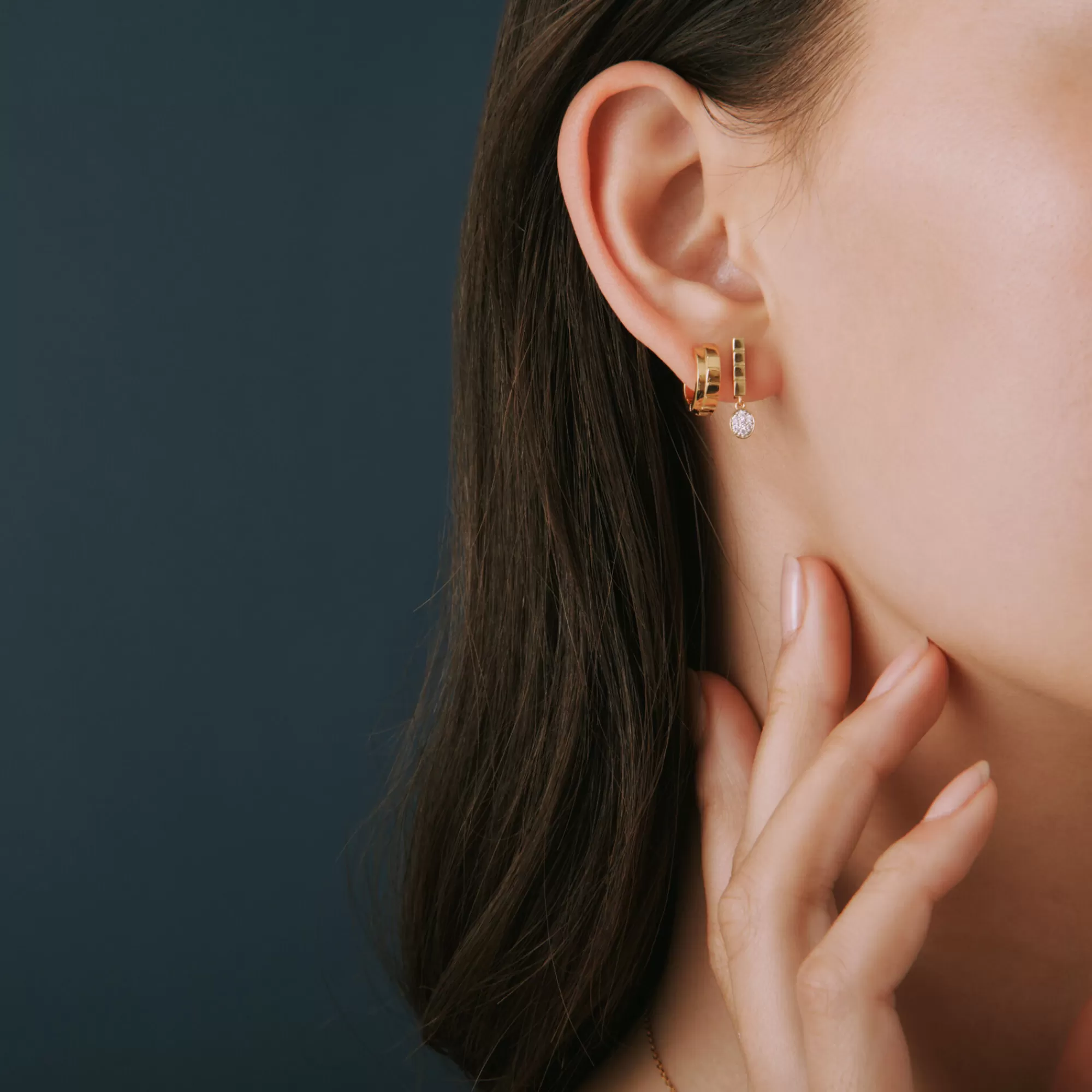 Earrings^Laure by Aurate Ribbed Huggie Hoop Earrrings In Vermeil, 11Mm